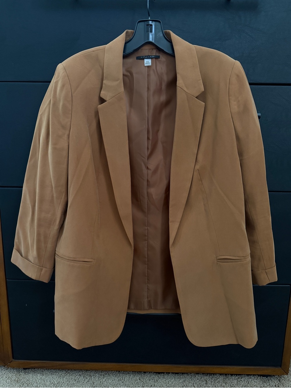 Tahari tan blazer